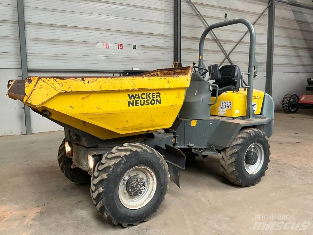 Neuson 5001 Mezei dömperek