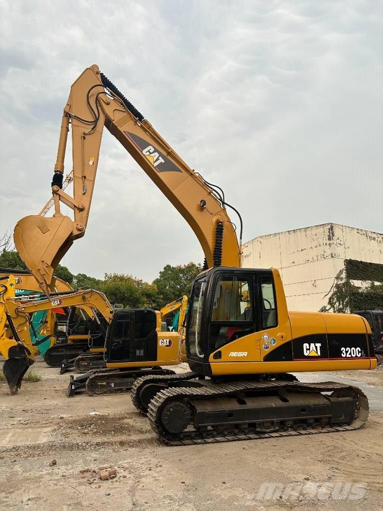 CAT 320C Lánctalpas kotrók