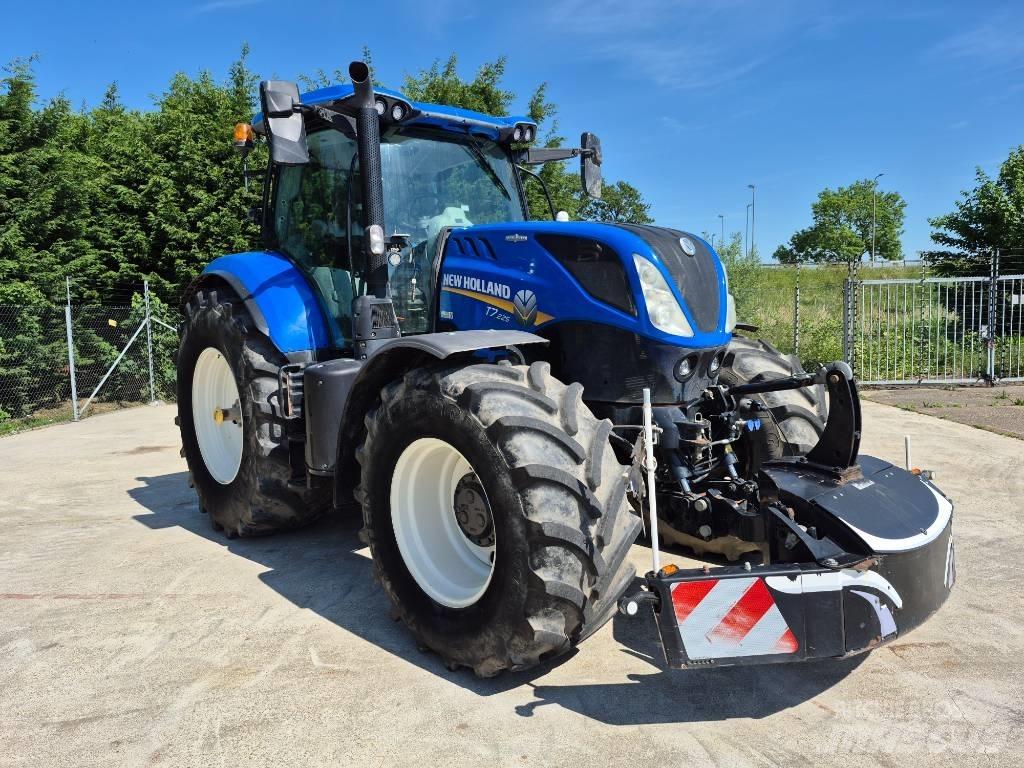 New Holland T7.225 Traktorok