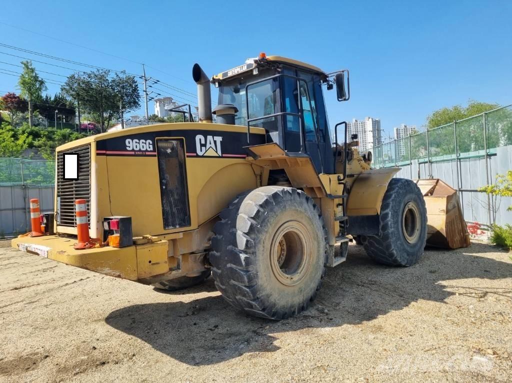 CAT 966 G II Gumikerekes homlokrakodók