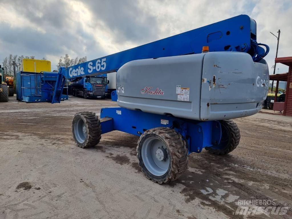Genie S-65 4×4 Karos emelők