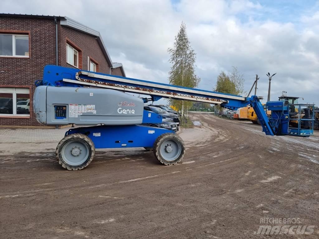 Genie S-65 4×4 Karos emelők