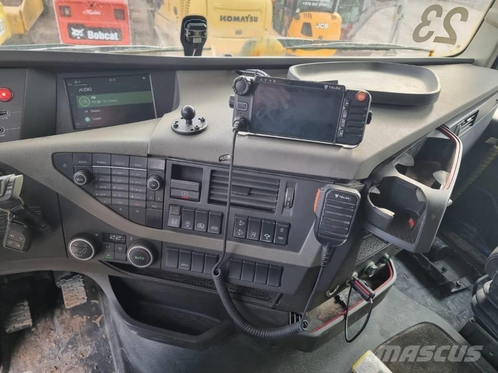 Volvo FH 540 Hidraulikus konténerszállító