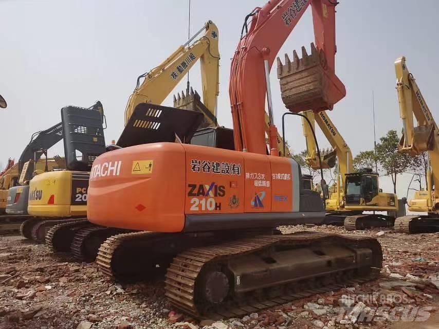 Hitachi ZX 210 Lánctalpas kotrók