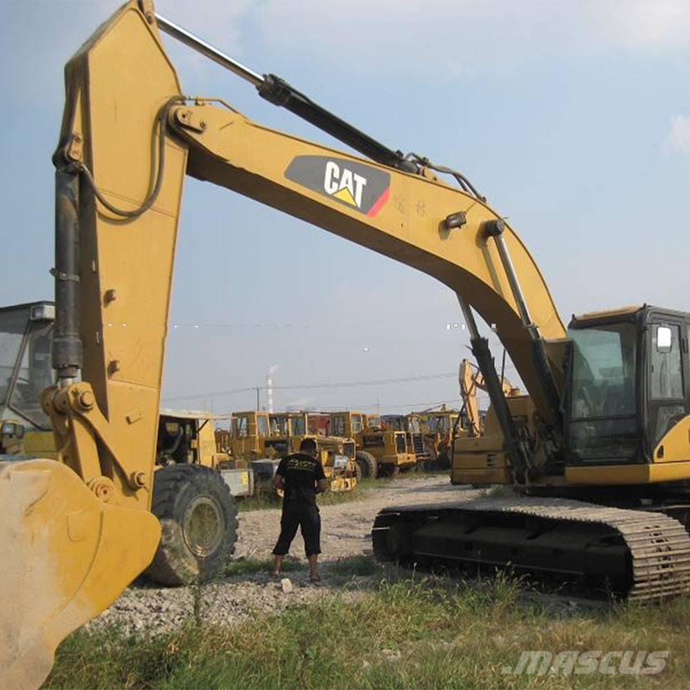 CAT 325 D L Lánctalpas kotrók