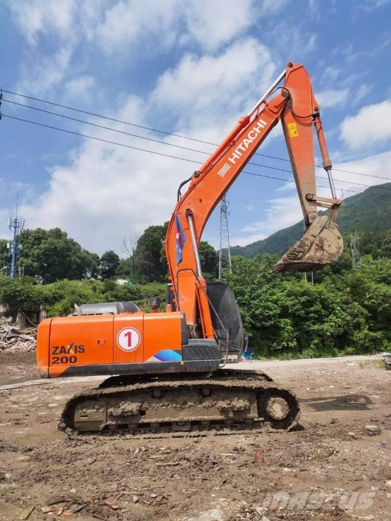 Hitachi EX 200-5 Lánctalpas kotrók