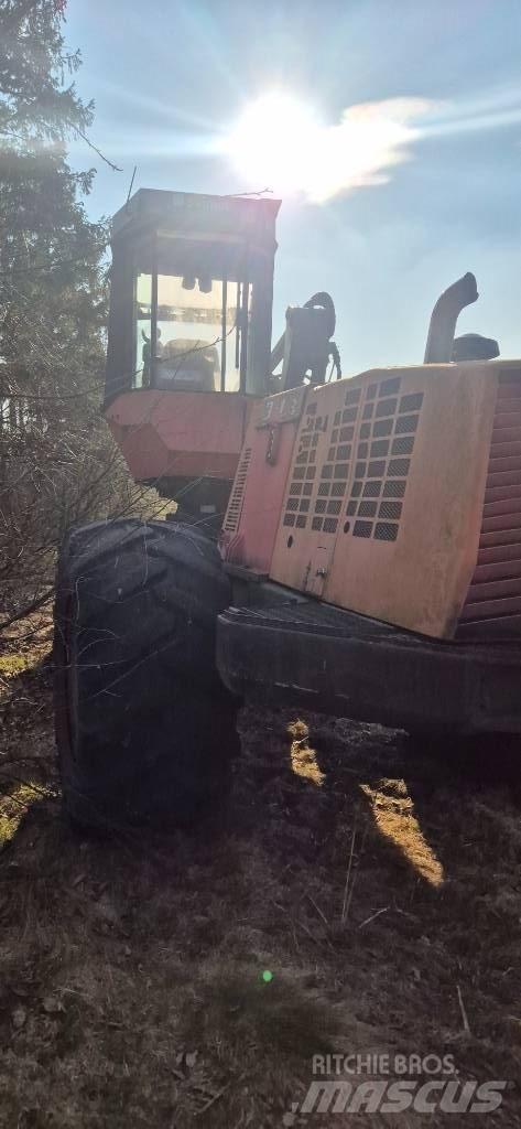 Valmet 911.3 Betakarítók