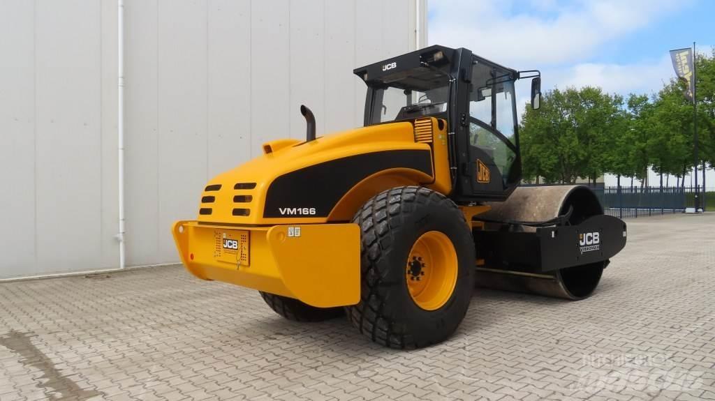JCB VM166D Egydobos hengerek
