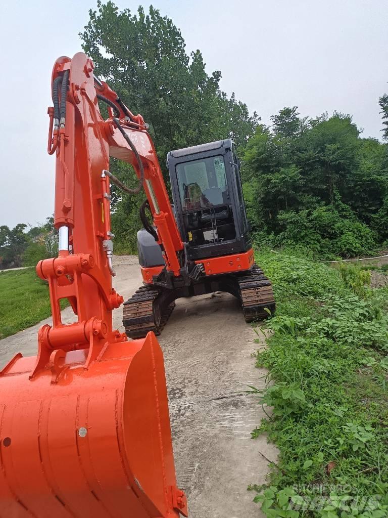 Hitachi ZX50U Mini kotrók < 7t