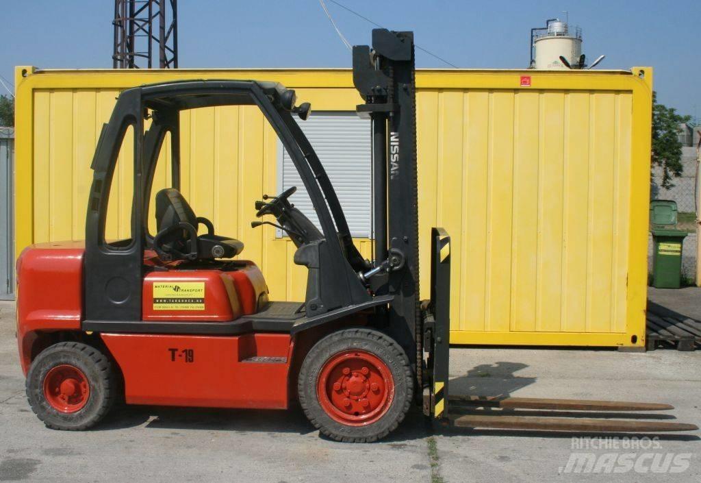 Nissan FGD09A30Q Dízel targoncák