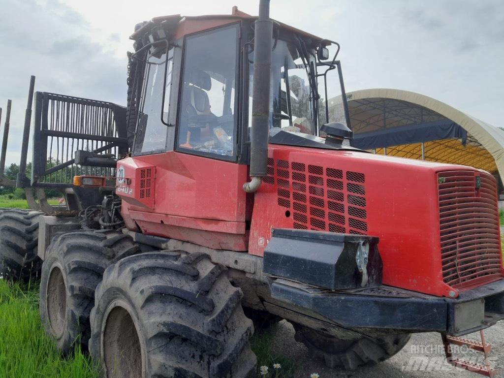 Valmet 840.2 Kihordók