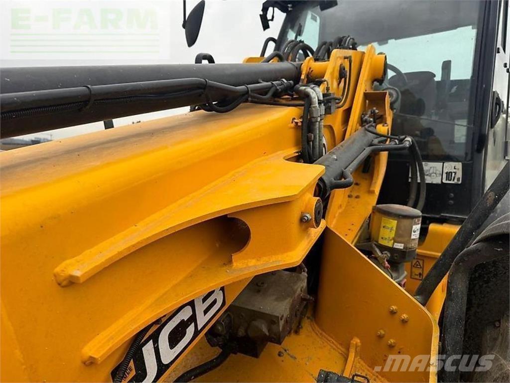 JCB tm 420 Teleszkópos mezőgazdasági rakodók