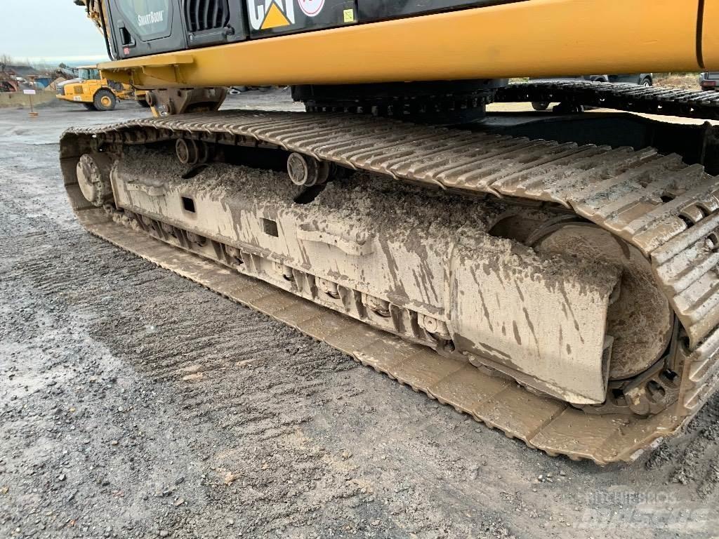 CAT 329 D Lánctalpas kotrók