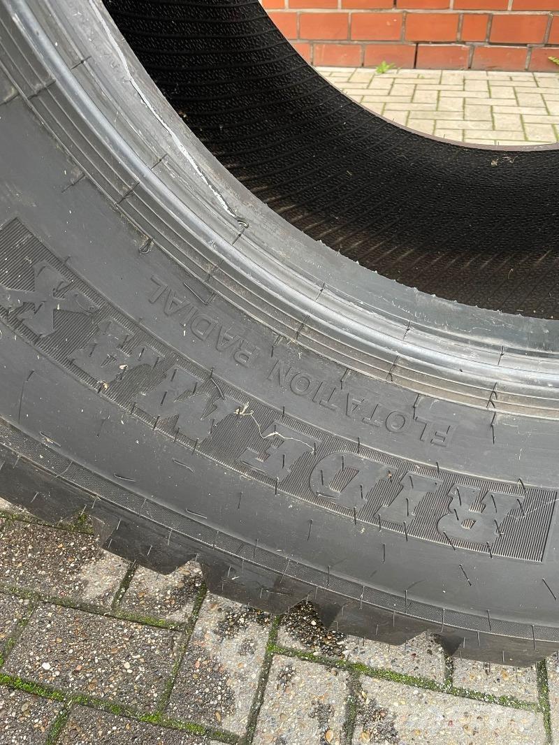 BKT 650/65R30,5 Gumiabroncsok, kerekek és felnik