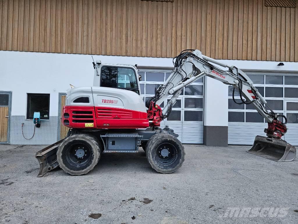 Takeuchi TB 295 W Gumikerekes kotrók