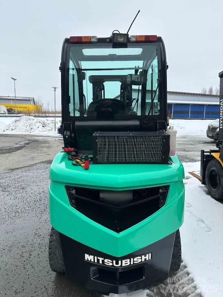 Mitsubishi FD 35 N Dízel targoncák