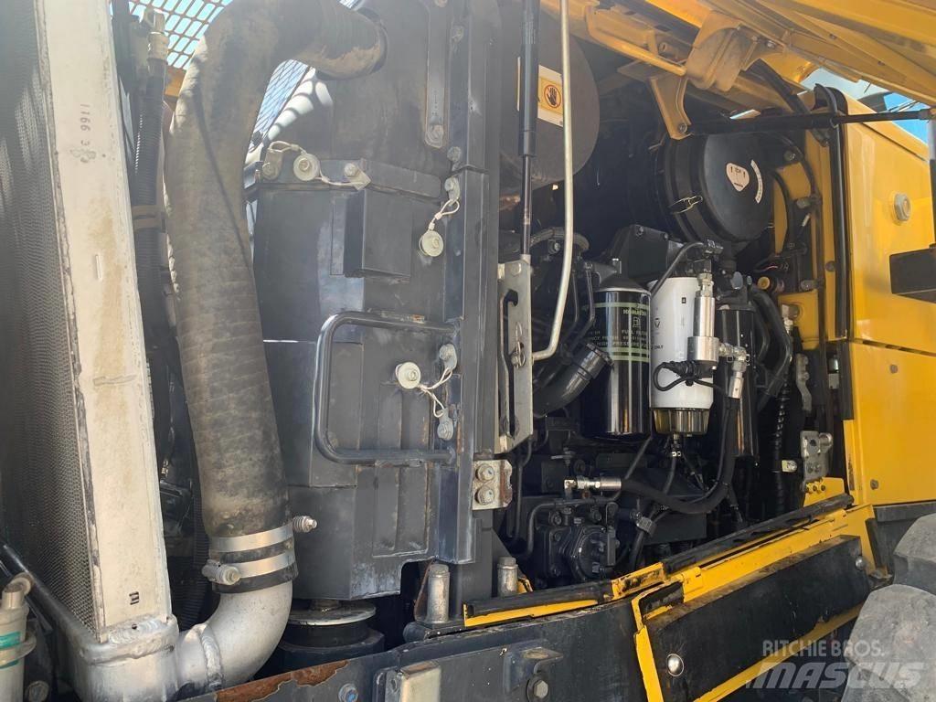 Komatsu WA 470-6 Gumikerekes homlokrakodók
