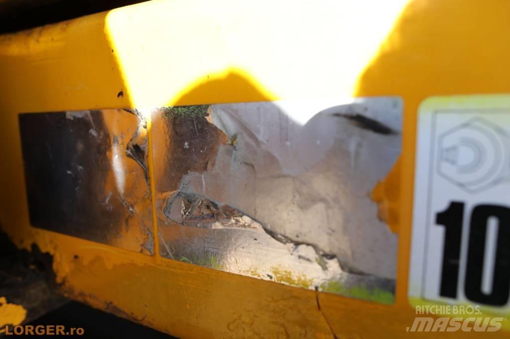 JCB JS 290 LC Lánctalpas kotrók