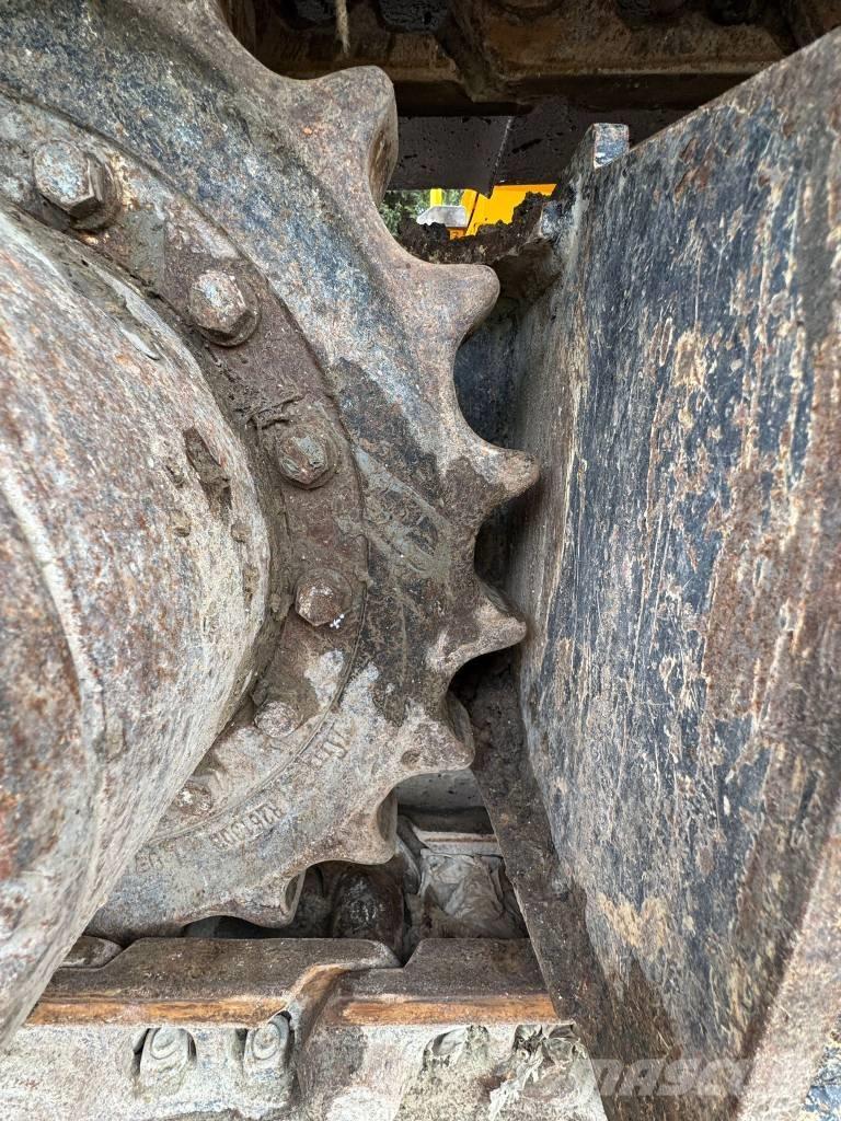 JCB 140 X Lánctalpas kotrók