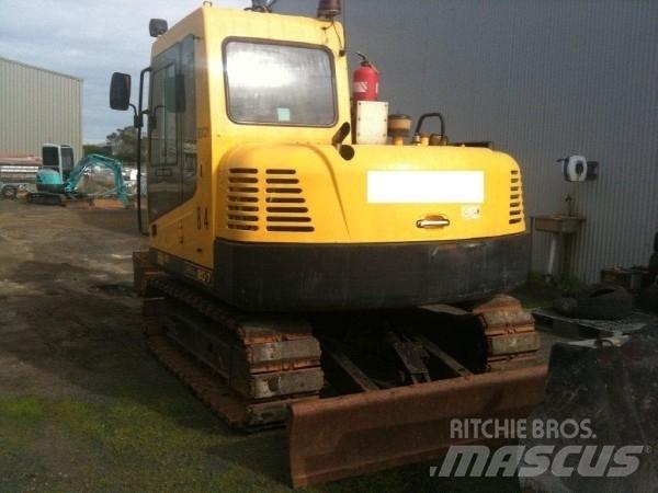 Hyundai R80-7 Közepes (midi) kotrók 7 t - 12 t
