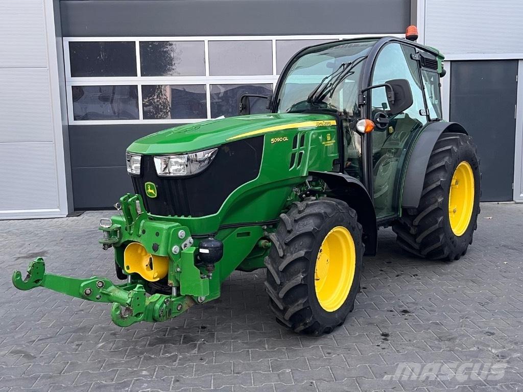 John Deere 5090 GL Traktorok