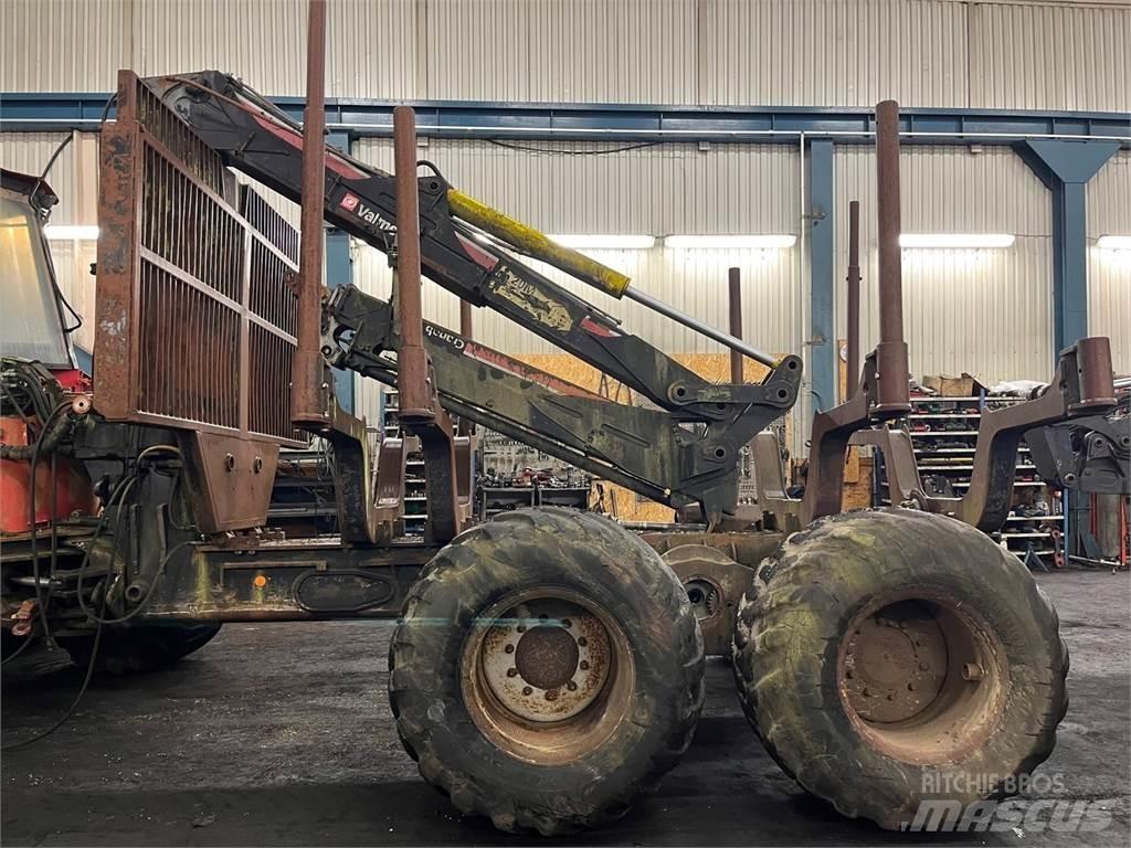 Valmet 860 Kihordók