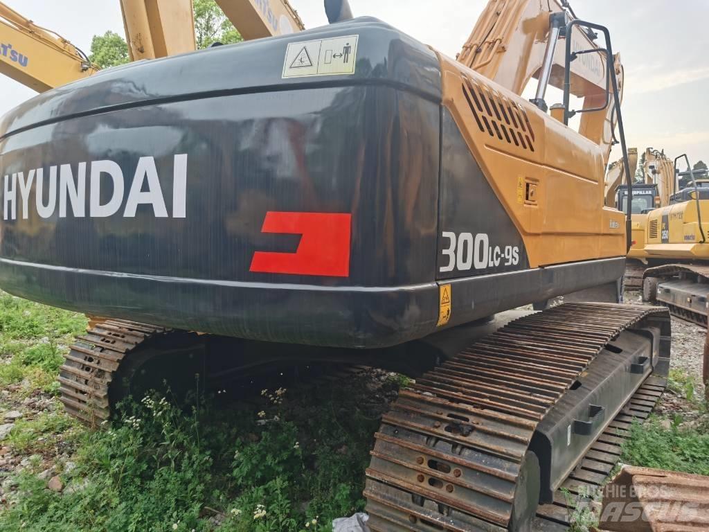 Hyundai R 300LC-9S Lánctalpas kotrók