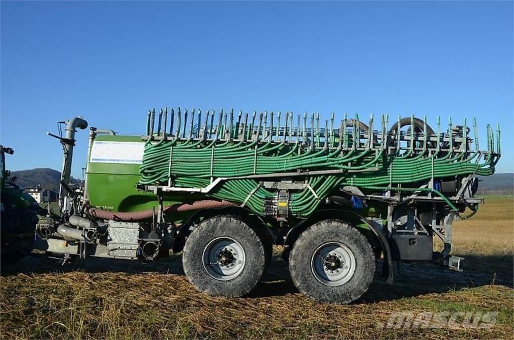  Stapel GFK 19PT Poranyag tartályos