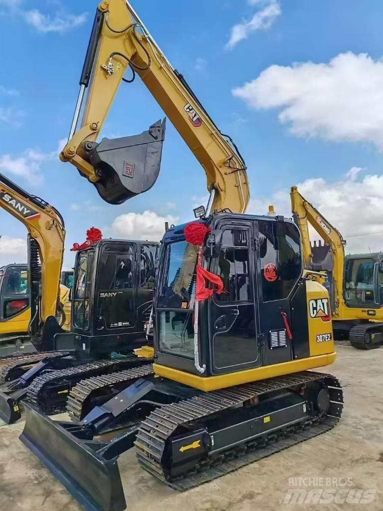 CAT 307E2 Lánctalpas kotrók