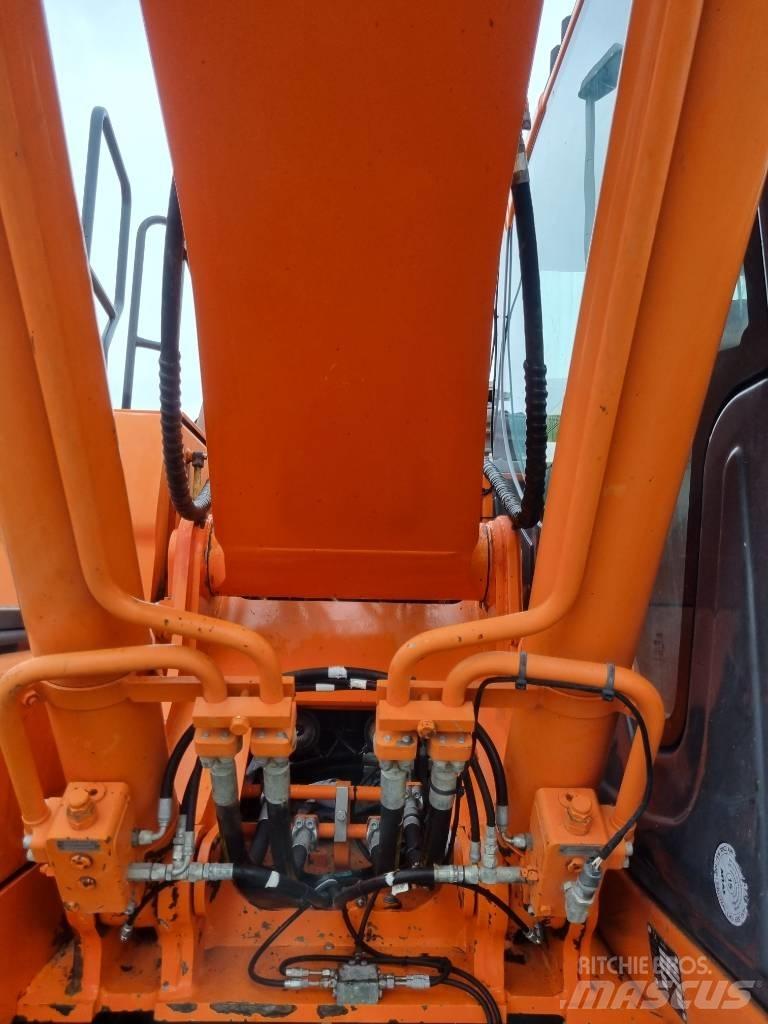 Doosan DX 180 LC-3 Lánctalpas kotrók