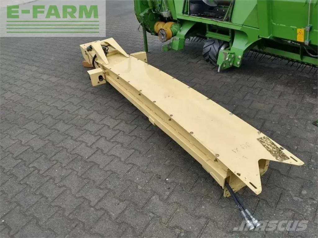 Krone big x 630 Önjáró szecskázók