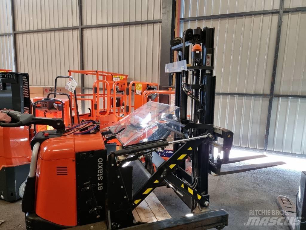 BT SPE120XR Gyalogkíséretű targonca