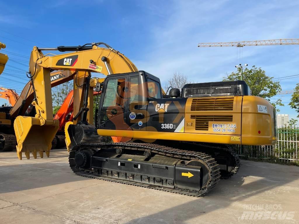 CAT 336 D2 Lánctalpas kotrók