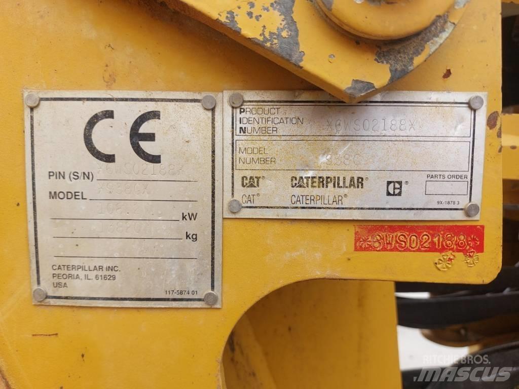 CAT 938 G Gumikerekes homlokrakodók