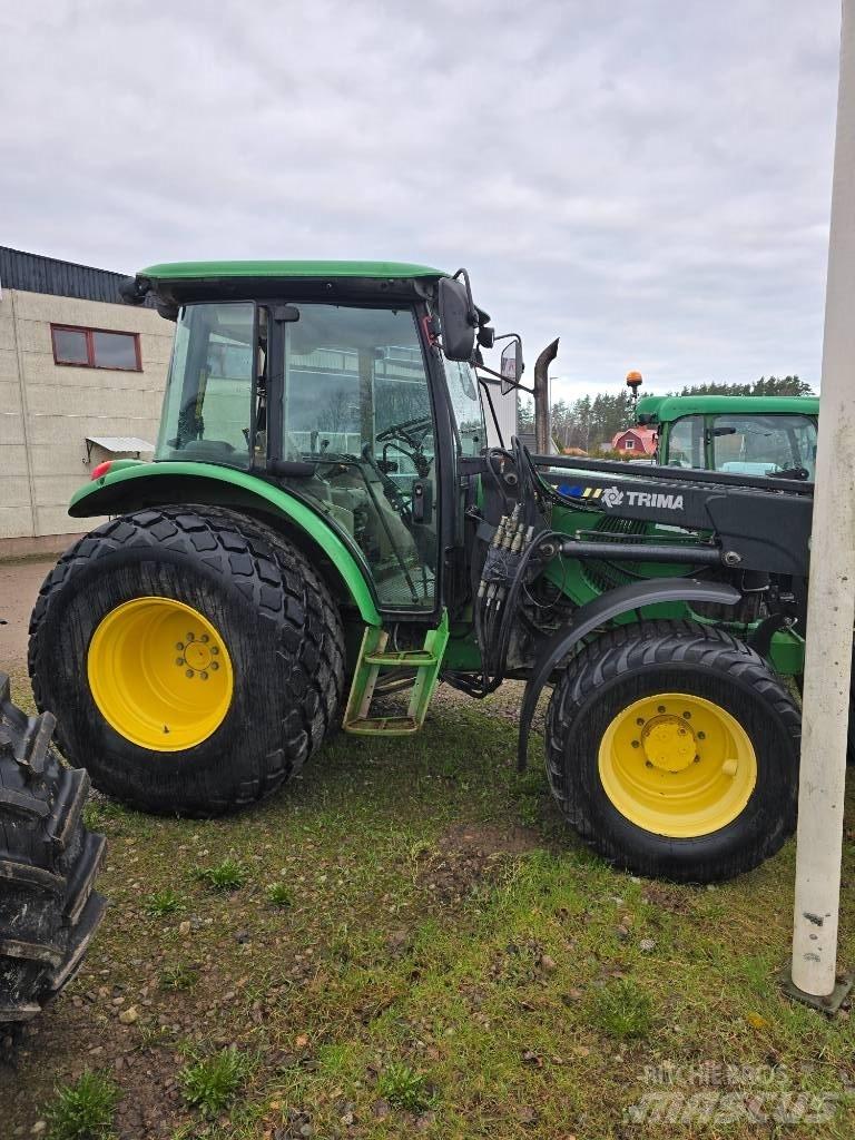 John Deere 5620 Traktorok