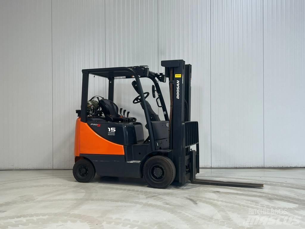 Doosan G15S-5 Gázüzemű targoncák