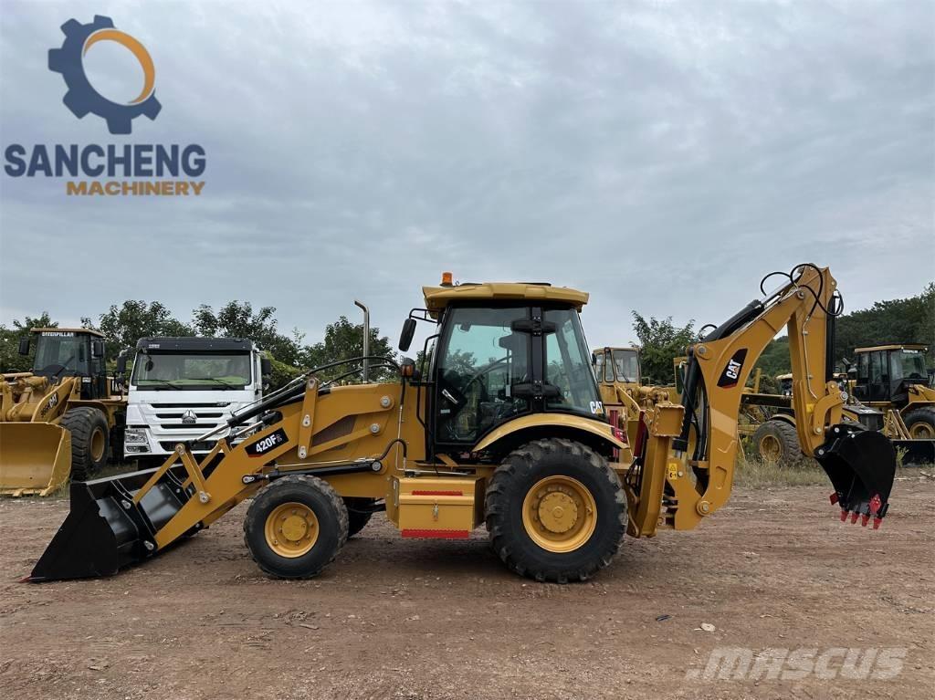 CAT 420 F2 Kotrórakodók