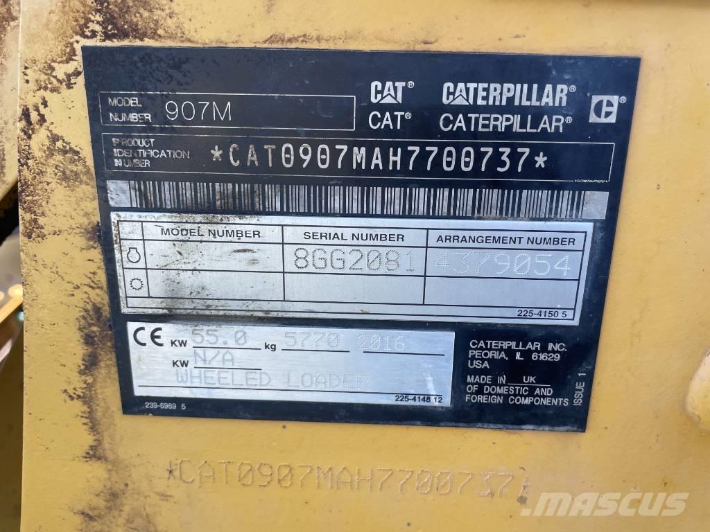 CAT 907 M Gumikerekes homlokrakodók