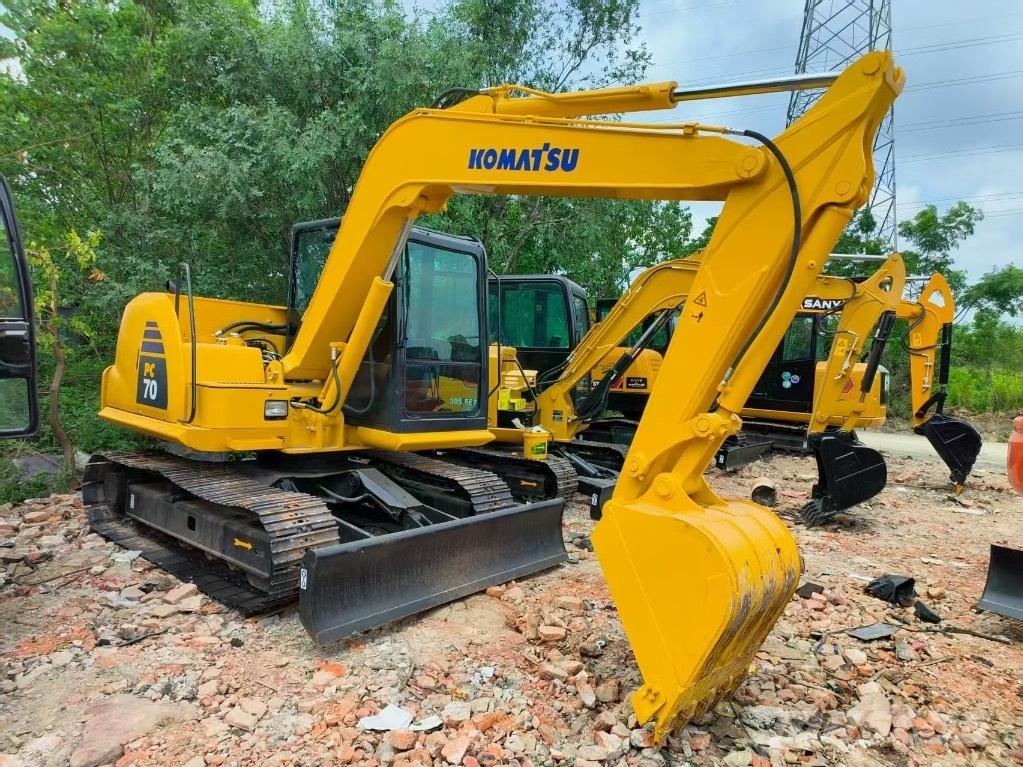 Komatsu PC 70-8 Mini kotrók < 7t