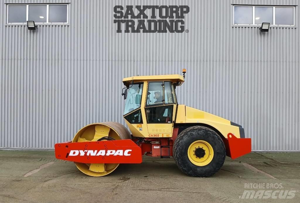 Dynapac CA302 D, Vält Egydobos hengerek