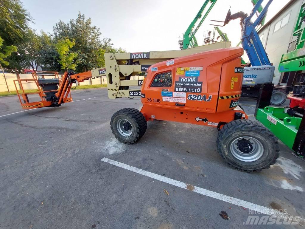 JLG 520 AJ Karos emelők