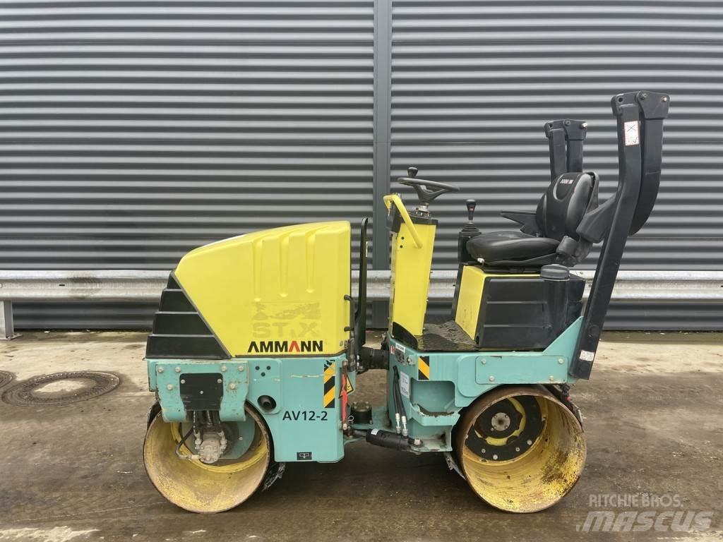 Ammann AV 12-2 Ikerdobos hengerek
