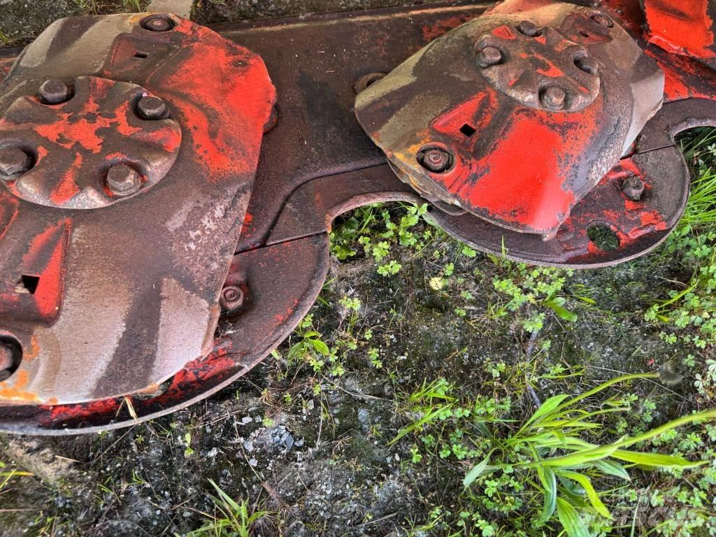 Kuhn GMD 4011-FF Kaszák
