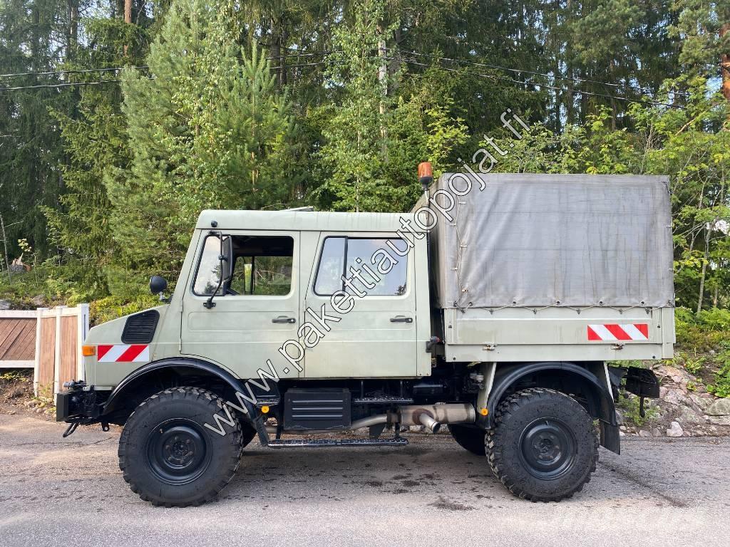 Unimog U 1250L DoKa Elhúzható ponyvás