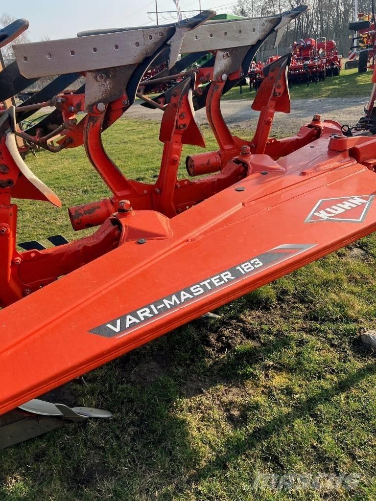Kuhn Vari-Master 183 Váltvaforgató ekék