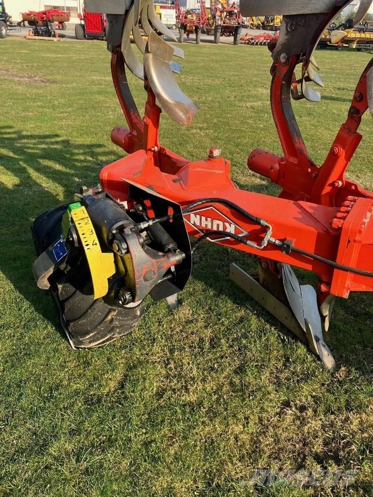 Kuhn Vari-Master 183 Váltvaforgató ekék