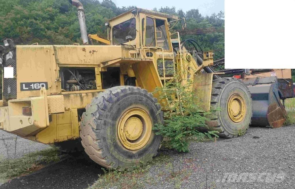 Volvo L 160 Gumikerekes homlokrakodók