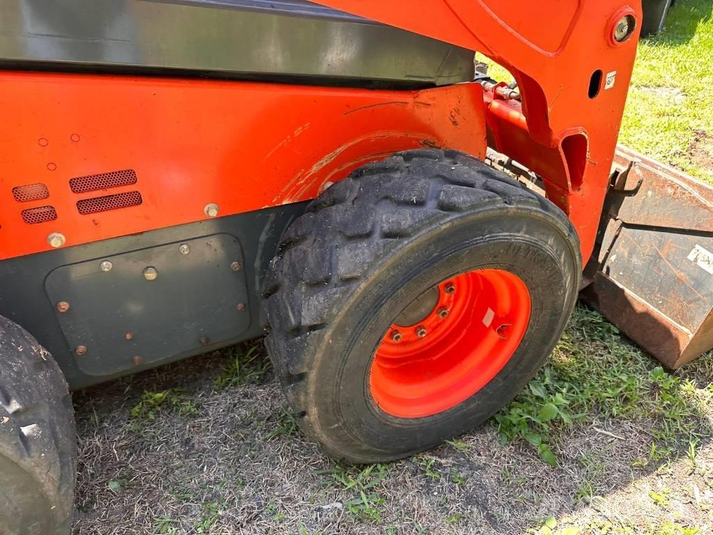 Kubota SSV 75 Kompaktrakodók