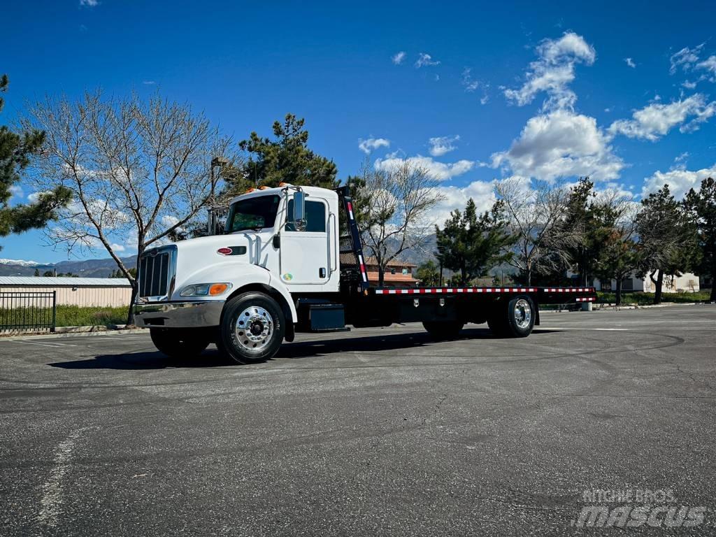 Peterbilt 337 Platós / Ponyvás teherautók