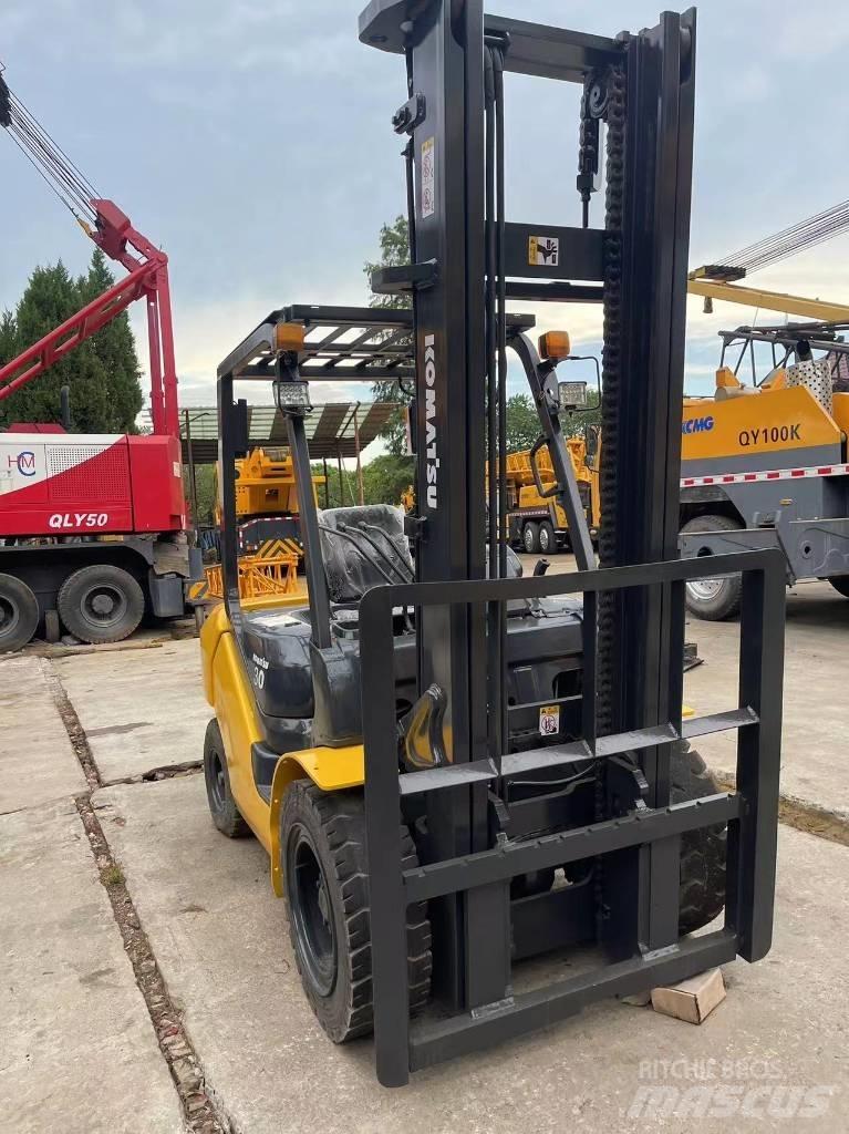 Komatsu FD 30 T-14 Dízel targoncák